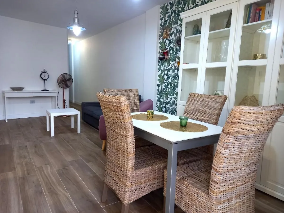 Apartamentos Medano - Medano Plaza El Medano  Spain